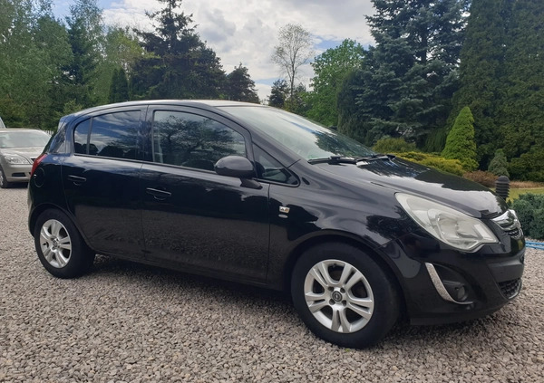 Opel Corsa cena 19999 przebieg: 167000, rok produkcji 2011 z Kleszczele małe 232